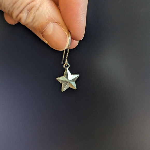 🌟Host Pick🌟 Star Necklace and Earrings Set - Picture 3 of 3